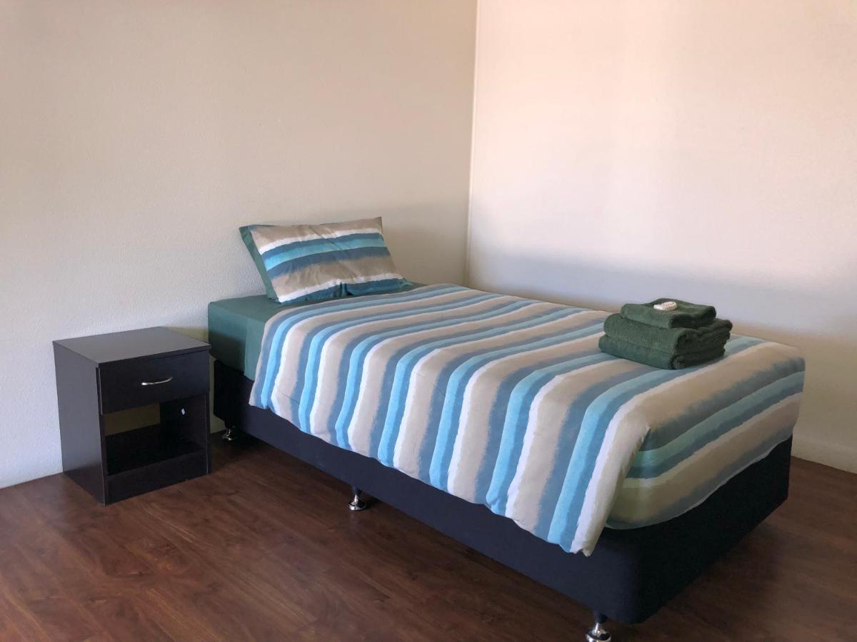 Stay On Sullivan Emerald Exterior photo